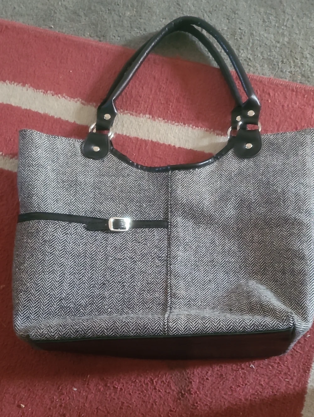 Large Classic Herringbone Tote Bag in Gray and Black